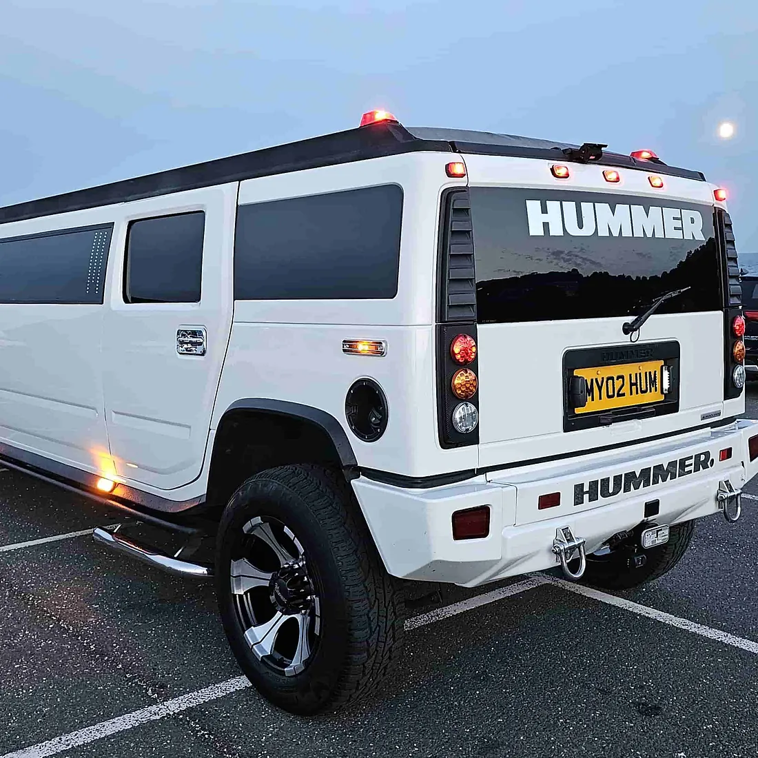 hummer limousine