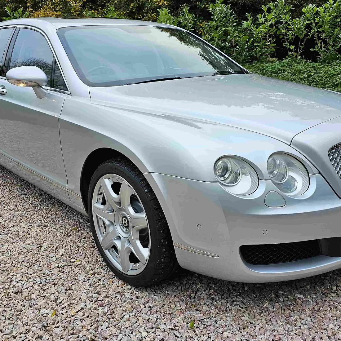 Bentley flying spur