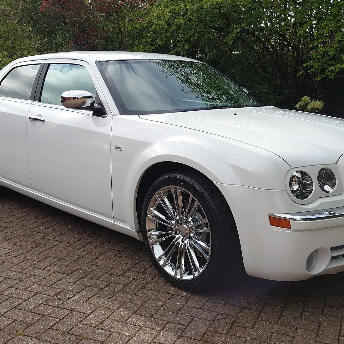 white baby bentley